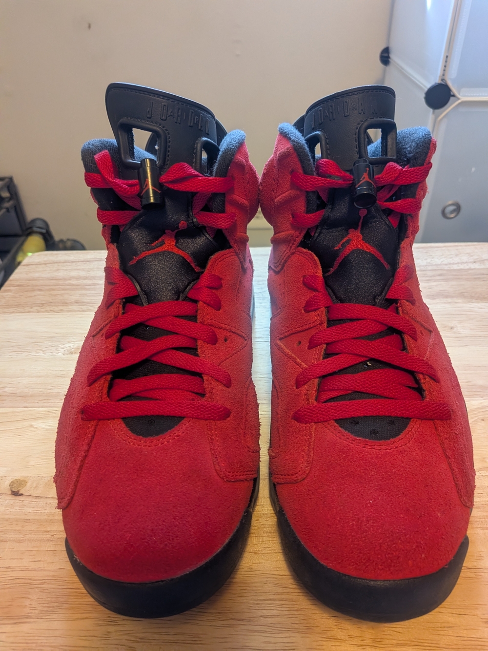 Air Jordan Retro "Toro Bravo" Men's 9.5 Super Clean " like new"